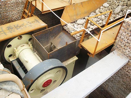 PE-250×400石頭破碎機(jī)價(jià)格是多少