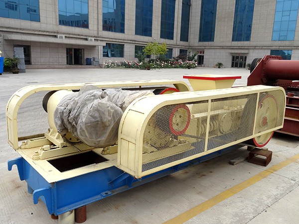 對(duì)輥機(jī)制沙怎么樣？有大型對(duì)輥制砂機(jī)視頻嗎？