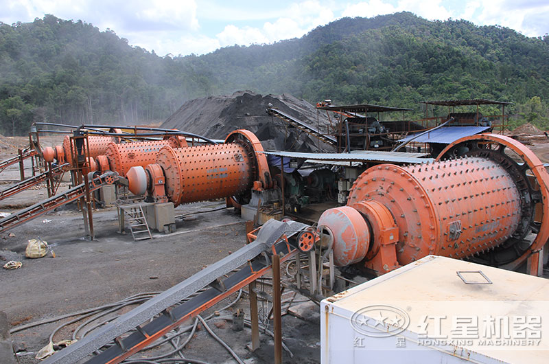 大型水泥球磨機(jī)客戶案例現(xiàn)場3