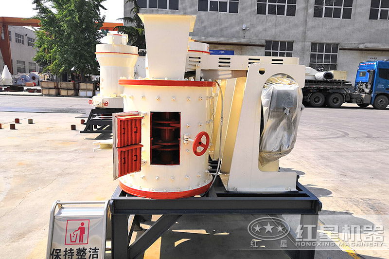 石料粉碎機，小型的一臺什么價格？附圖片以及現(xiàn)場