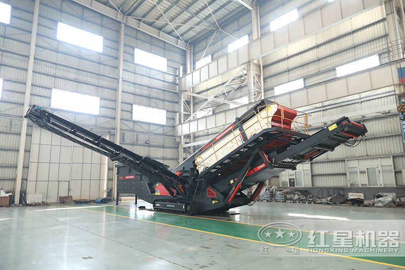 移動破碎機(jī)+篩分機(jī)