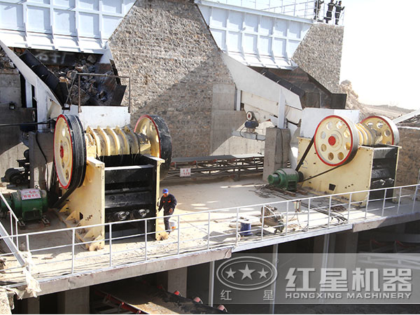 環(huán)保型石子破碎機(jī)現(xiàn)場實(shí)拍